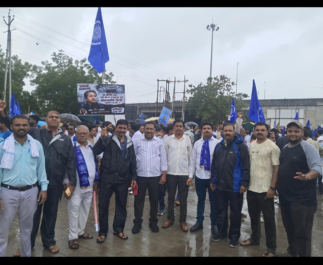 नीट पेपरफुटी प्रकरणाच्या निषेधार्थ वरणगावात महाविकास आघाडीचा भव्य मोर्चा; केंद्रीय शिक्षणमंत्री धर्मेंद्र प्रधान व मंत्री दादा भुसे यांच्या राजीनाम्याची मागणी