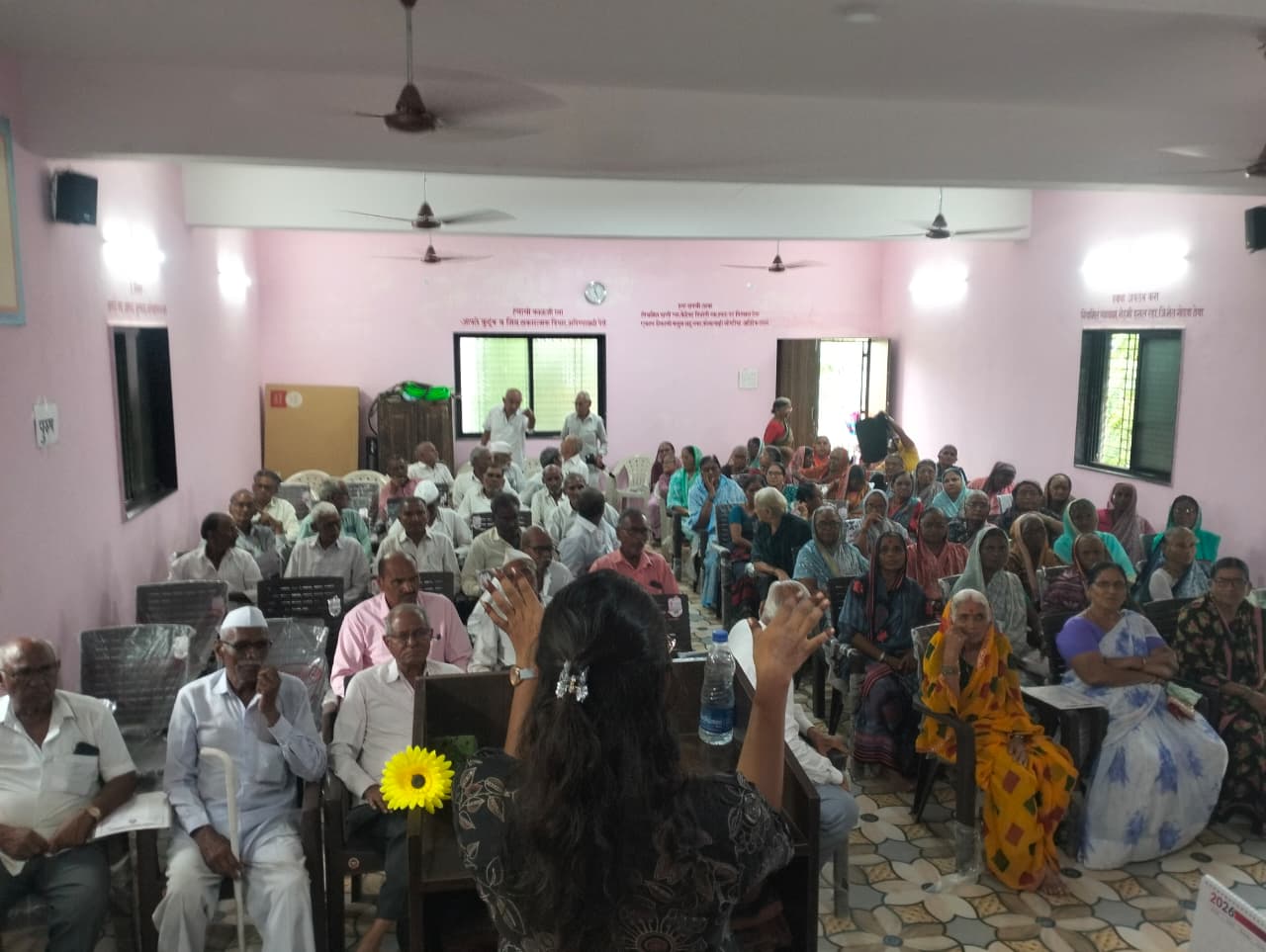 ज्येष्ठ नागरिकांसाठी सायबर सुरक्षा मार्गदर्शन सत्राचे आयोजन; ऑनलाइन फसवणुकीपासून सावध राहण्याचे आवाहन